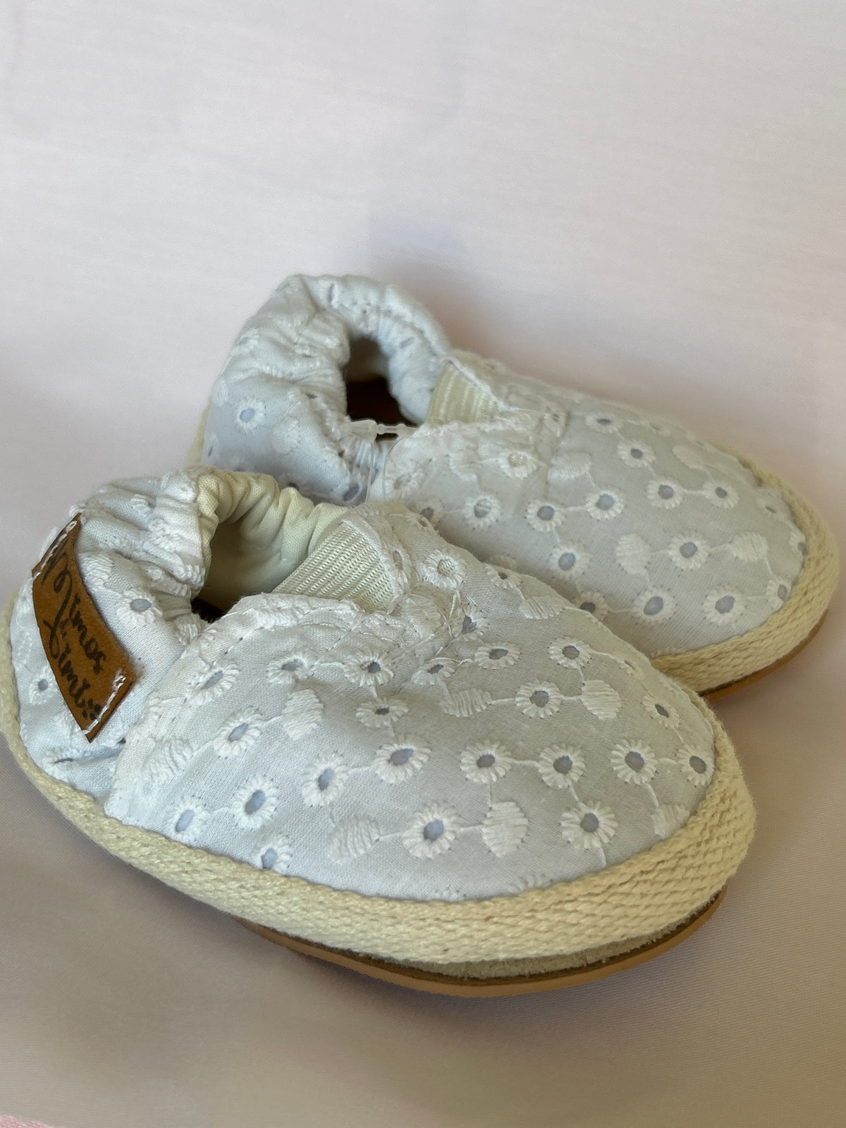 Alpargata en broderie blanco