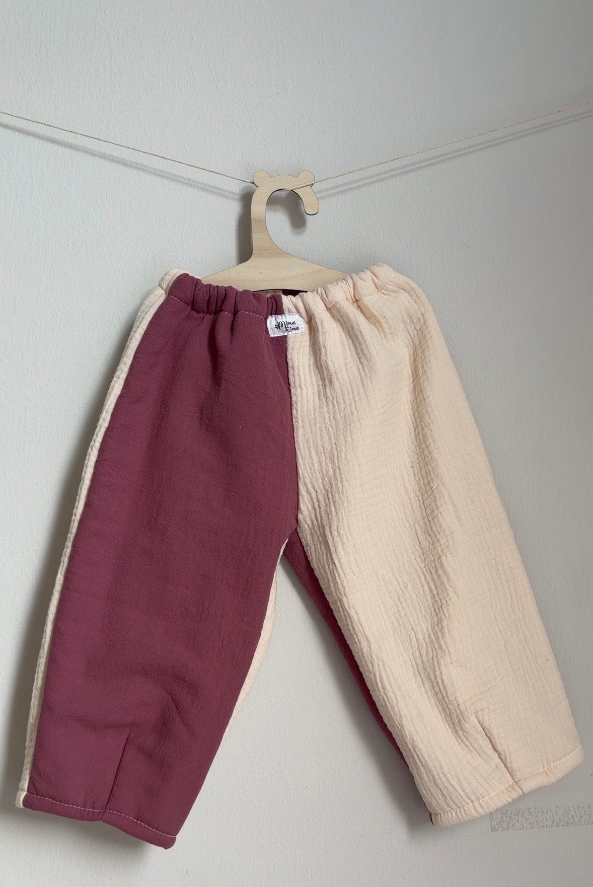 pantalon oversize combinado