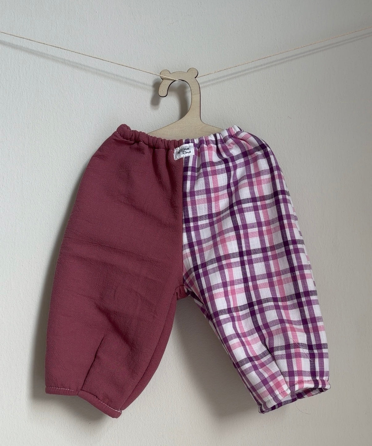 pantalon oversize combinado